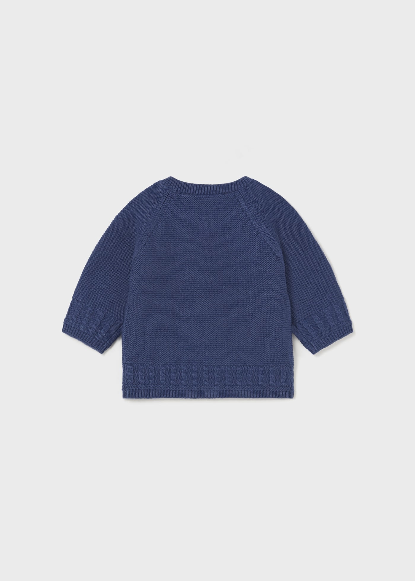 Cardigan tricoté nouveau-né