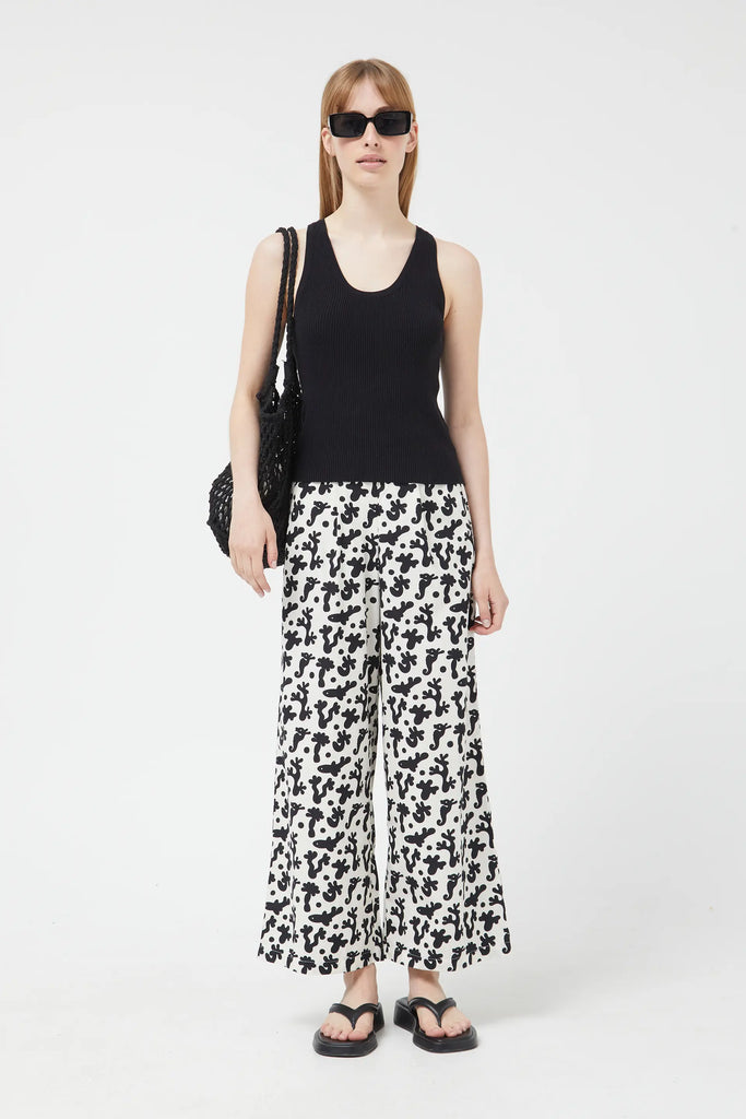 Pantaloni dritti con stampa corallo