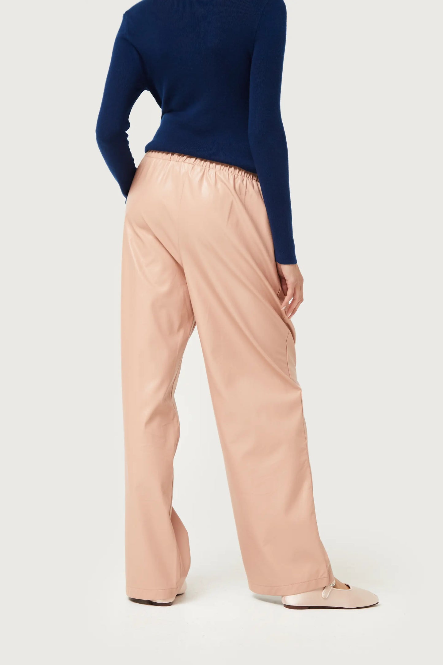 Pantaloni in ecopelle beige