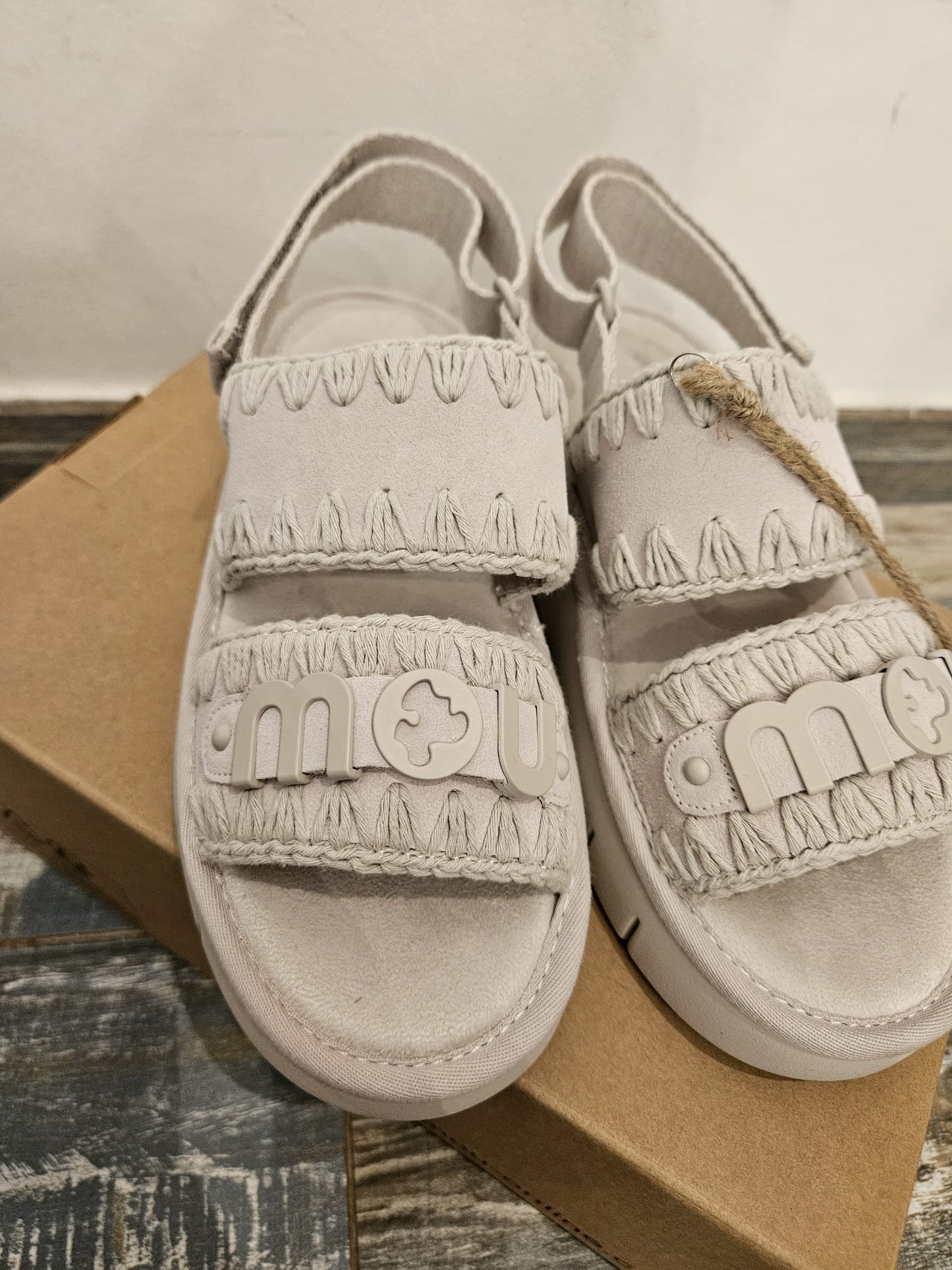 Bounce sandal monochrome