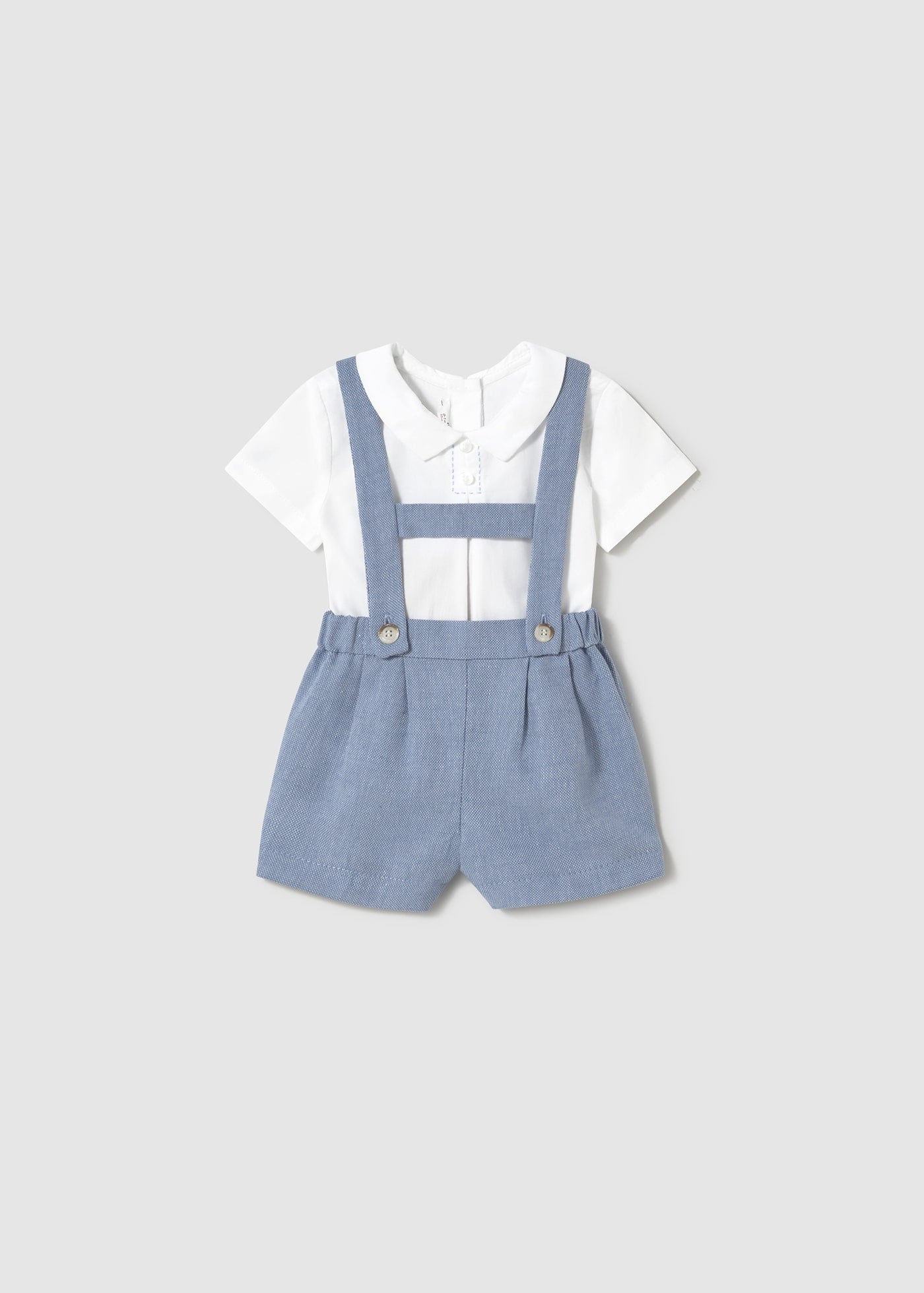 Completo pantaloncino con bretelle e camicia neonato