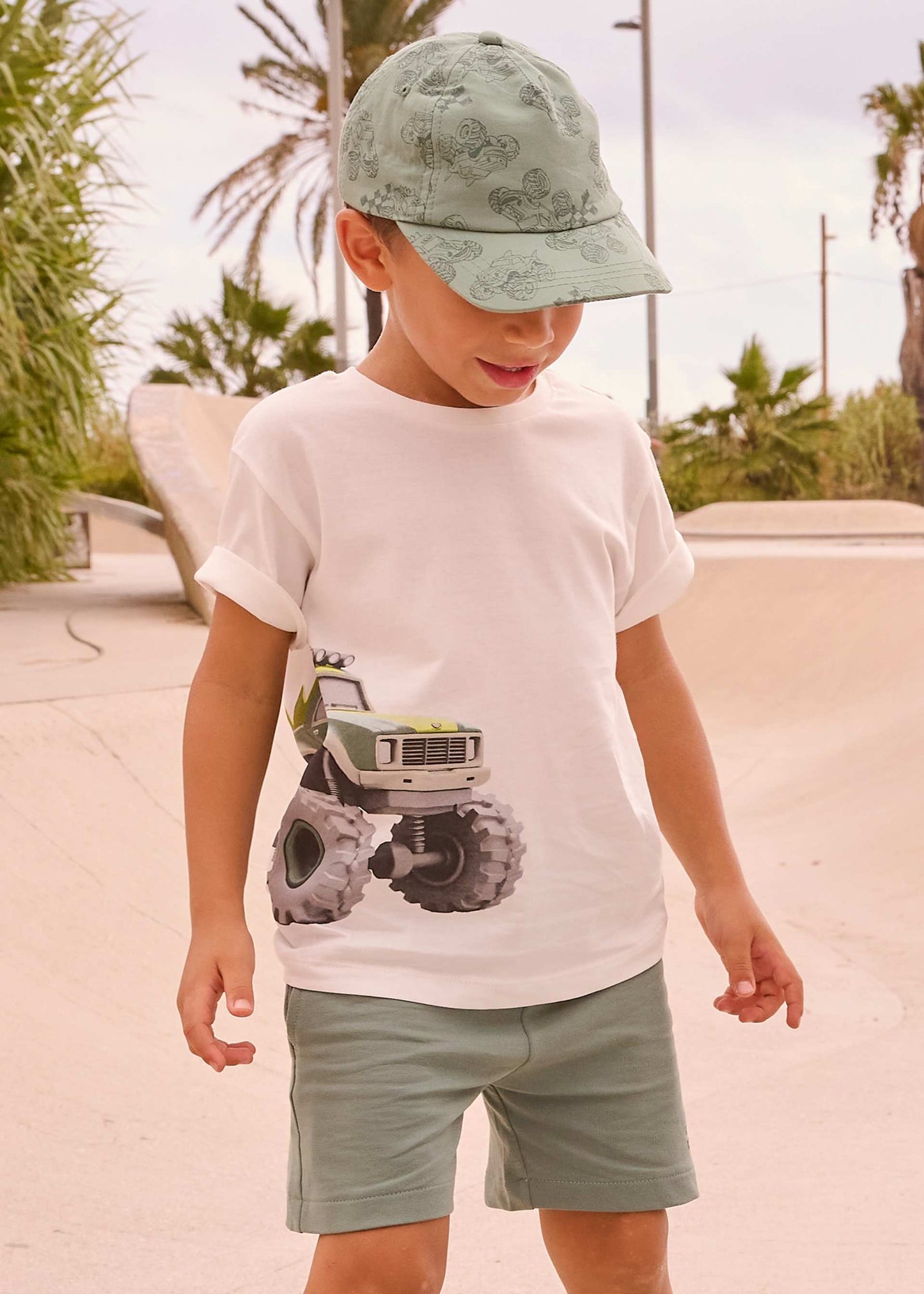 Completo pantalone e maglietta bambino